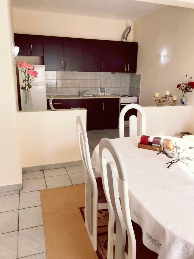 Anastasia'S Home Néa Péramos Extérieur photo